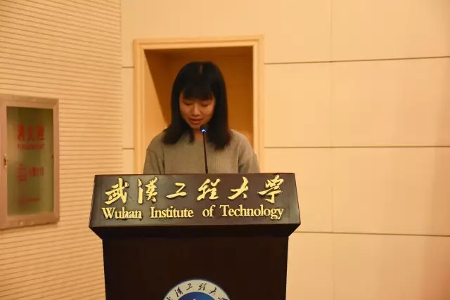 新生代表周暾暾发言